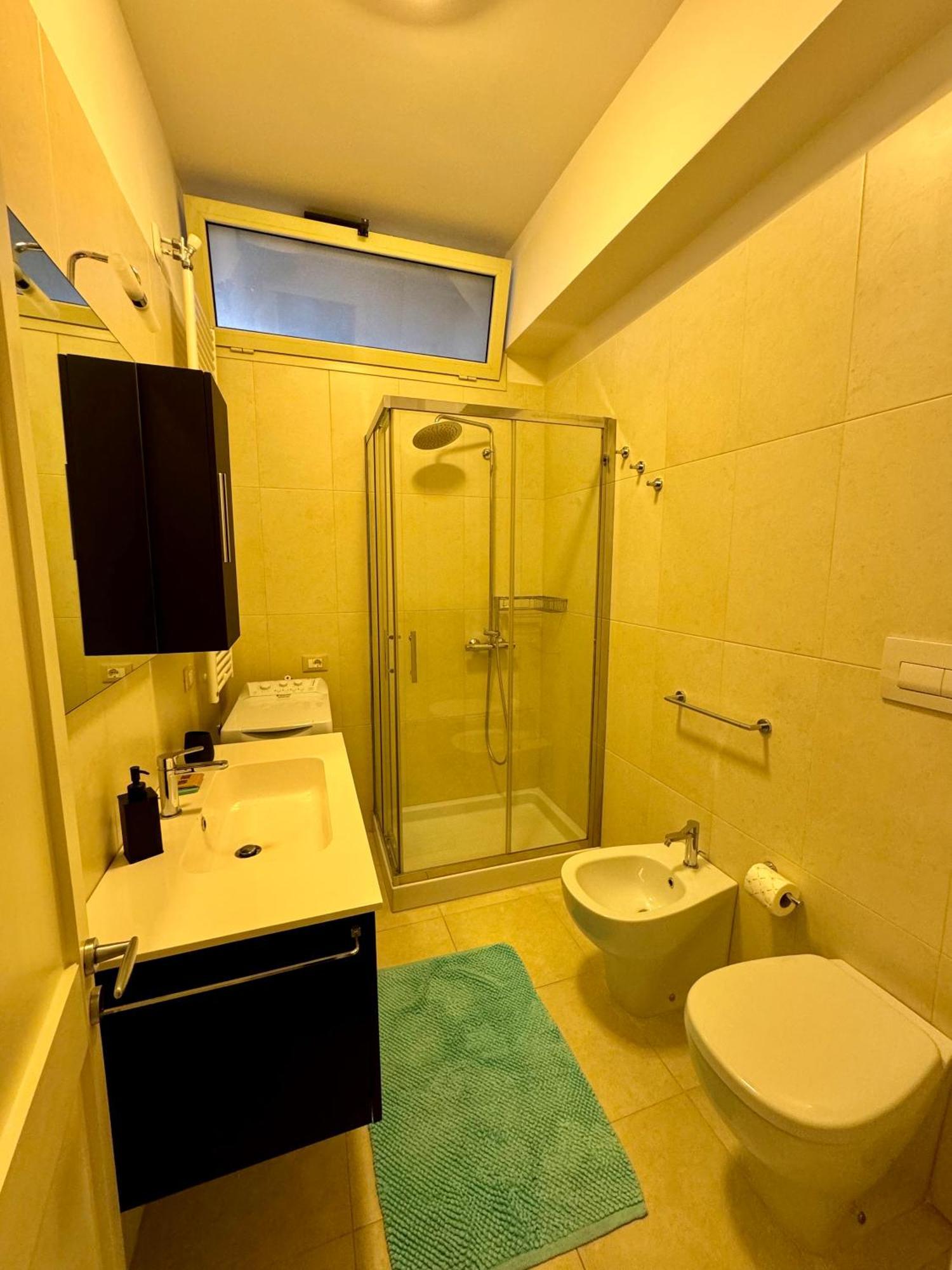 4 Balconi House- Appartamento Moderno A Lecce Extérieur photo